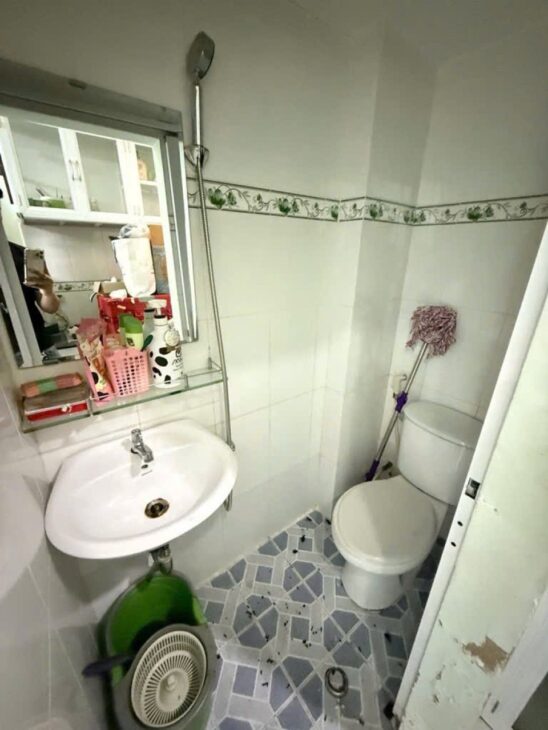 Giảm 60tr! Nhà Vuông 2 mặt tiền HXH 70m2 – Tân Thới Nhất 02 Q12