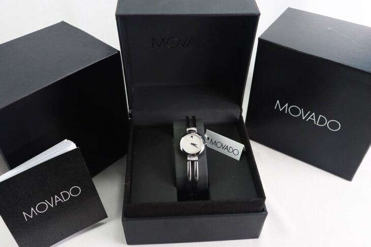 Đồng Hồ Nữ : Movado Lắc Tay, mặt xà cừ, đính 10 viên Kim Cương thiên nhiên fullbox…