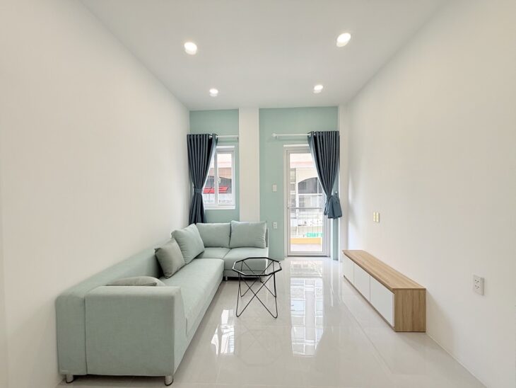 Bán chung cư Lý Thường Kiệt, Q.11 gần Thiên Phước 40m2 chỉ 2ty5 , tặng nội thất