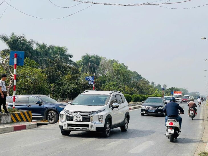MẶT NGÕ PHỐ PHÚ VIÊN – Ô TÔ TẢI TRÁNH – MẶT BẰNG SIÊU RỘNG – DÒNG TIỀN 26 TRIỆU/THÁNG!