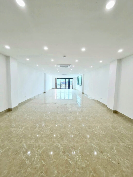 BÁN NHÀ MẶT PHỐ VĂN CAO, BA ĐÌNH – 100M x 6T – VỈA HÈ Ô TÔ TRÁNH – KINH DOANH – GIÁ 65 TỶ