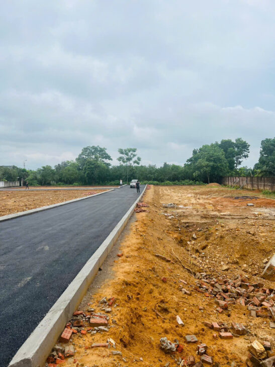 Đất nền Láng Hòa Lạc giá 2.9 tỷ diện tích 100m2 pháp lý sẵn sàng – Nguyễn Hùng BĐS – 0989333012