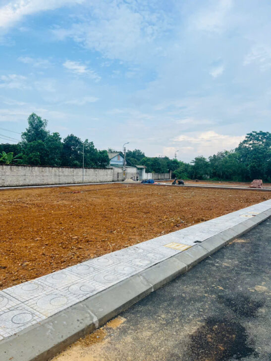 Đất nền Láng Hòa Lạc 100m2 giá 3 tỷ – gần trung tâm phát triển, tiềm năng tăng giá mạnh Nguyễn