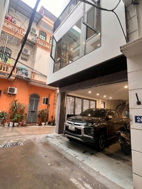 Bán nhà 6 tầng, Ngọc Thụy lô góc, hai mặt ngõ rộng, ô tô vào tận nhà