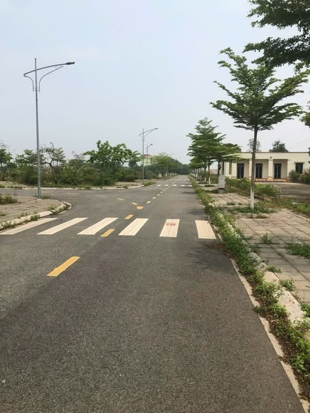#CẦN BÁN LÔ GÓC 80M ĐẤT ĐẤU GIÁ ECO TAM NÔNG _ PHÚ THỌ.