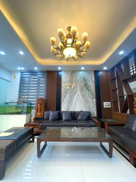 BÁN NHANH 55M2, 5 TẦNG, NHỈNH 13,9 TỶ. KĐT NAM LA KHÊ, HÀ ĐÔNG. PHÂN LÔ, KINH DOANH.