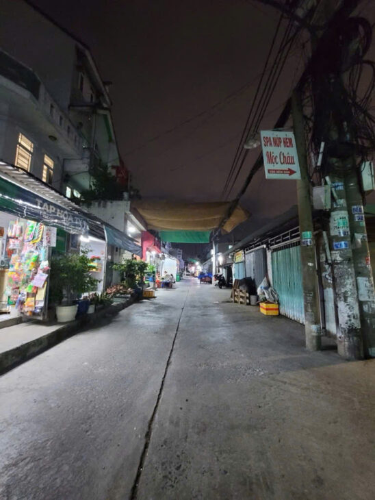Bán nhà ngõ Hồ Học Lãm, Bình Tân, 130m2, 2PN, Sổ hồng, 3.8 tỷ.