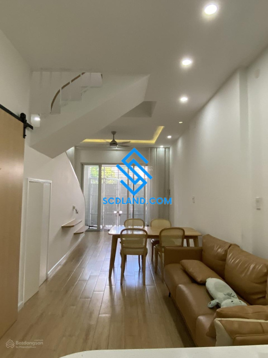 Bán nhà 3 tầng đẹp đường B6 Tống Văn Quang, khu VCN Phước Hải. Giá 4 tỷ 900tr