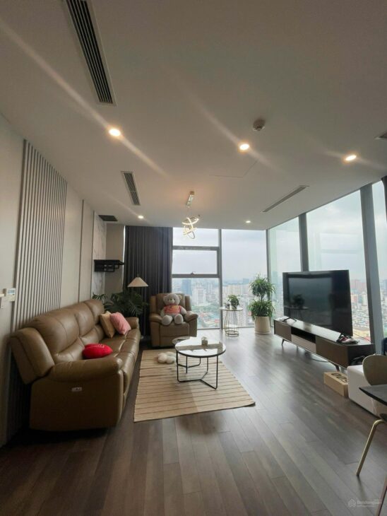 Chính chủ bán căn Góc 103.3m cc The Nine Tầng cao đẹp, view thoáng, hướng mát giá nhỉnh 12 tỷ