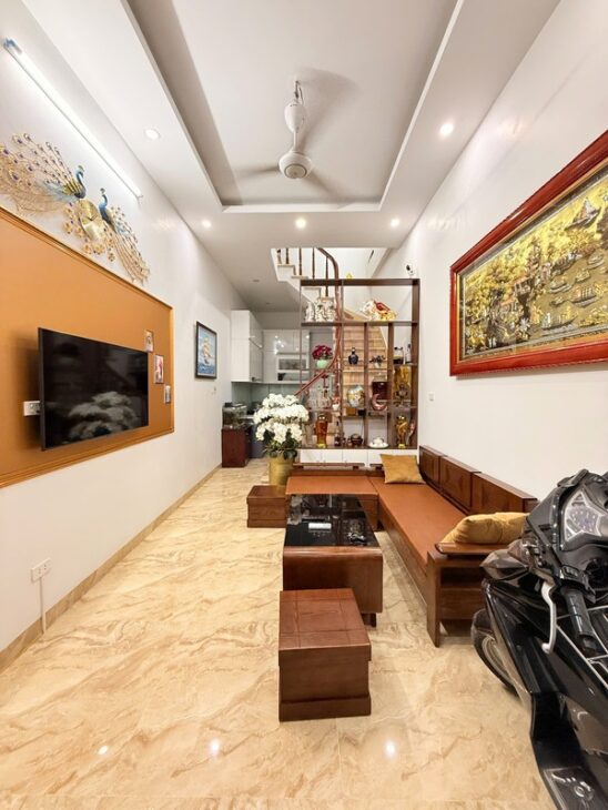 NHANH TAY! Nhà Lĩnh Nam 4 tầng, 30m2, nhỉnh 4 tỉ – Giá tốt nhất Hoàng Mai!