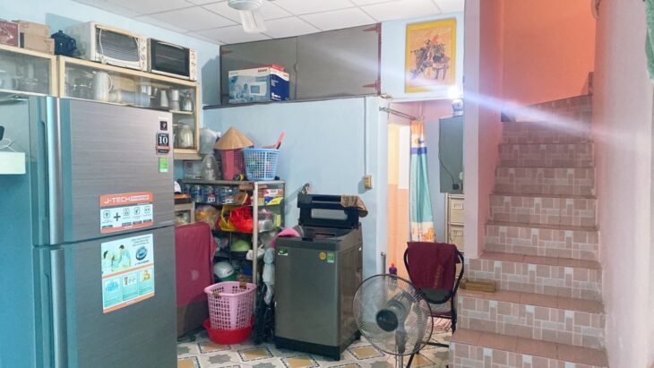 Bán nhà một đời chủ, CMT8, Quận 3 – 90m2 ngang lớn 6m chỉ 20m ra MT giá nhỉnh 7T