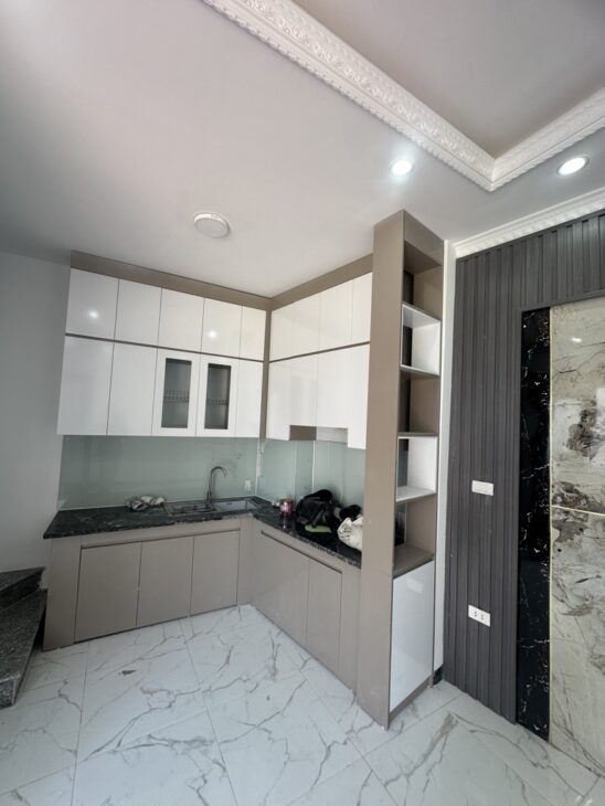 NHÀ 5 TẦNG MỚI ĐẸP – NGÕ THÔNG RỘNG – Ô TÔ CÁCH 5M – TRUNG TÂM PHÚC LỢI!