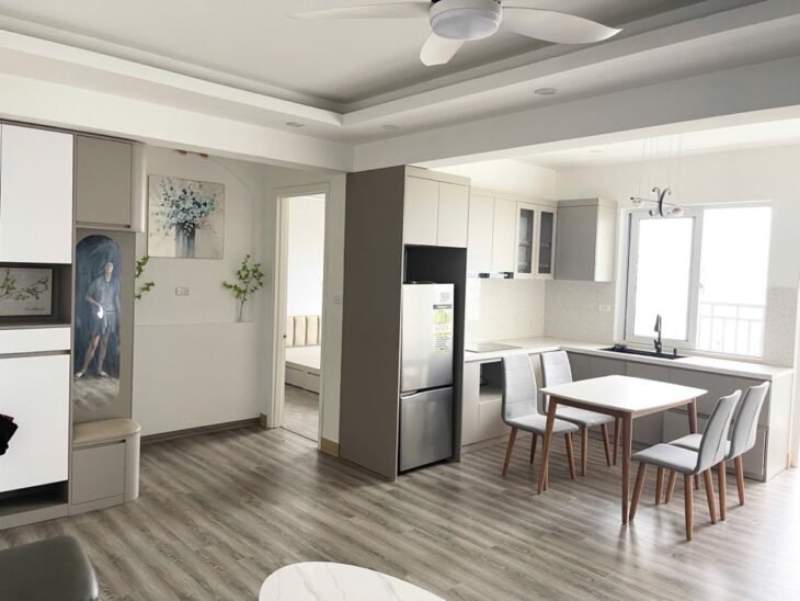 CHUNG CƯ CAO CẤP! BÁN GẤP CĂN 85M² KĐT VIỆT HƯNG – 2PN FULL NỘI THẤT – SỔ ĐỎ SẴN SÀNG!