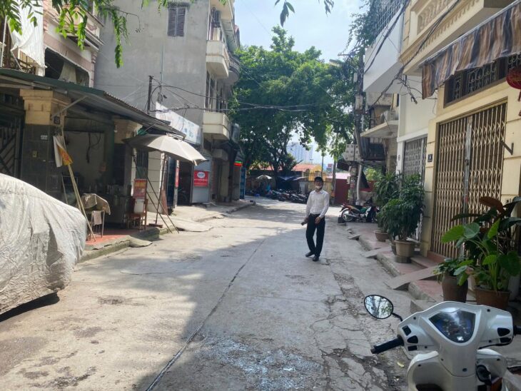 PHÂN LÔ QUÂN ĐỘI – Ô TÔ TRÁNH, ĐỖ CỬA – 10 PHÒNG KHÉP KÍN CHO THUÊ – 40 tr/tháng_ 6 TẦNG –