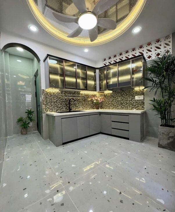 Siêu Phẩm Hậu Giang, Q.6 – 51m2, 3 tầng, 4PN, Sổ Đỏ. Giá 4,6 tỷ