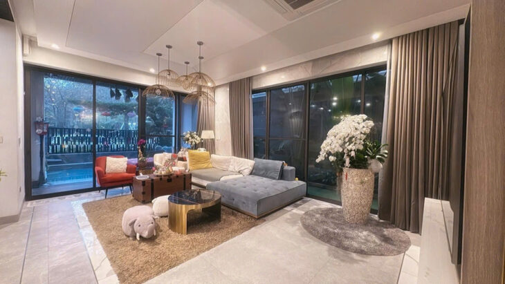 BÁN BIỆT THỰ CIPUTRA – 230M² x 4T THANG MÁY – MT 10M – FULL NỘI THẤT – GIÁ 87 TỶ