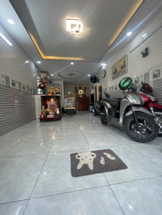 NHÀ DÒNG TIỀN NGAY TRUNG TÂM LINH CHIỂU – 116M² FUL THỔ CƯ – 3 TẦNG 11 PHÒNG CHDV – HXH TRÁNH NHAU