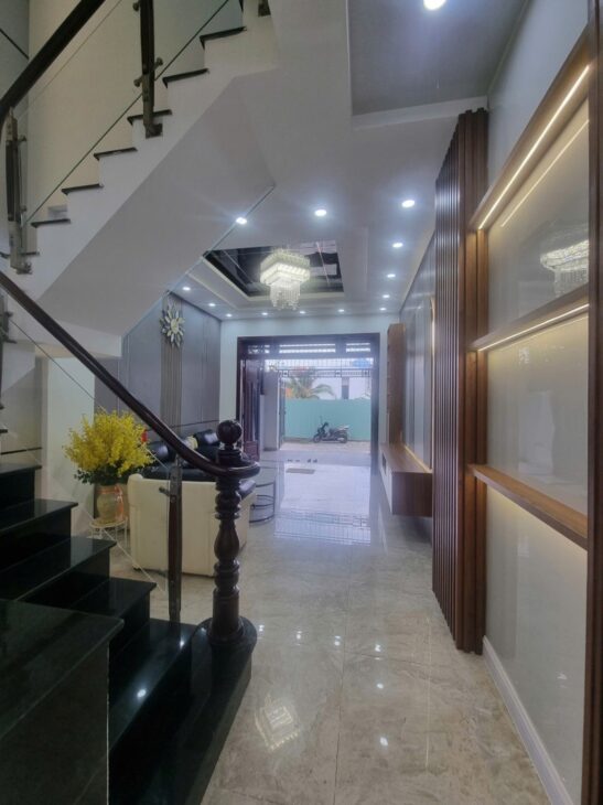 NHÀ 3 TẦNG MỚI ĐẸP – THẠNH LỘC 19 – GIÁ CHỈ 5.35 TỶ