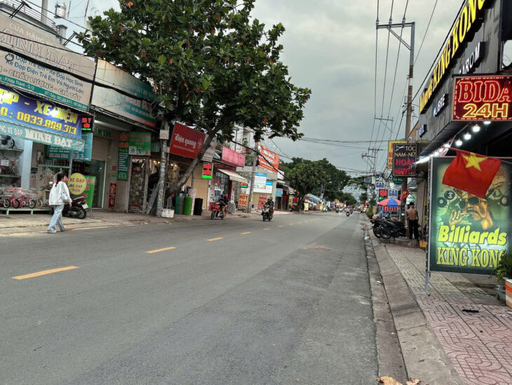 Nhà mặt tiền LÔ GÓC ngang 6.3m KD đỉnh làm SHOWROOM 169m2 gần Lê Văn Khương chỉ 12.2 tỷ.