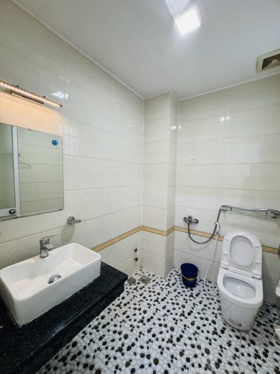 Bán Gấp Nhà Xinh- An Lạc Bình Tân – 84m2 – Hẻm 9M – Vuông Vức ~85tr/m2