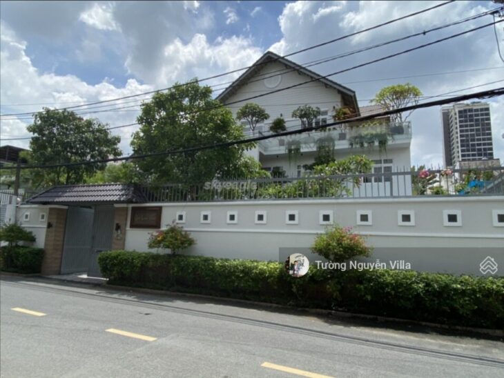 Bán biệt thự đẹp tại địa chỉ 16 Trần Văn Sắc, phường Thảo Điền, thành phố Thủ Đức