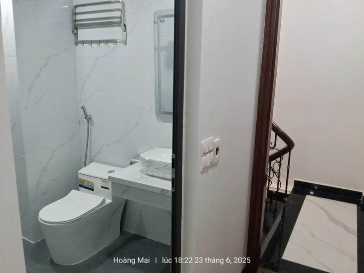 NHÀ Nguyễn Chính, Tân Mai 5 Tầng, 36m2, 7.68 Tỷ – Xem Là Mê!