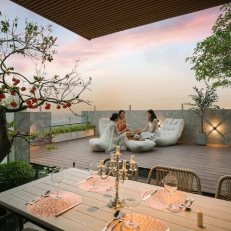 Siêu đẳng cấp, bán căn penhouse tòa Vinhomes Polis Liễu Giai – 300m2 – view siêu đẹp – giá mềm