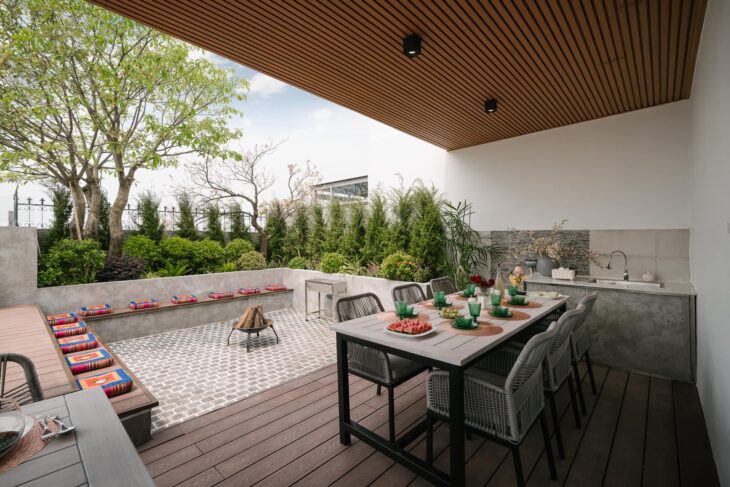 Siêu đẳng cấp, bán căn penhouse tòa Vinhomes Polis Liễu Giai – 300m2 – view siêu đẹp – giá mềm