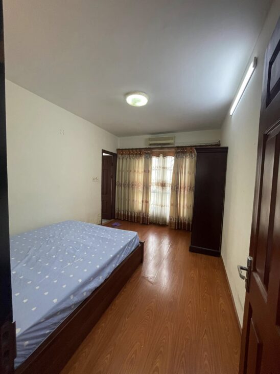 Bán căn hộ CT4 Mỹ Đình Sông Đà, 132m2, 3 ngủ, giá tốt, view đẹp