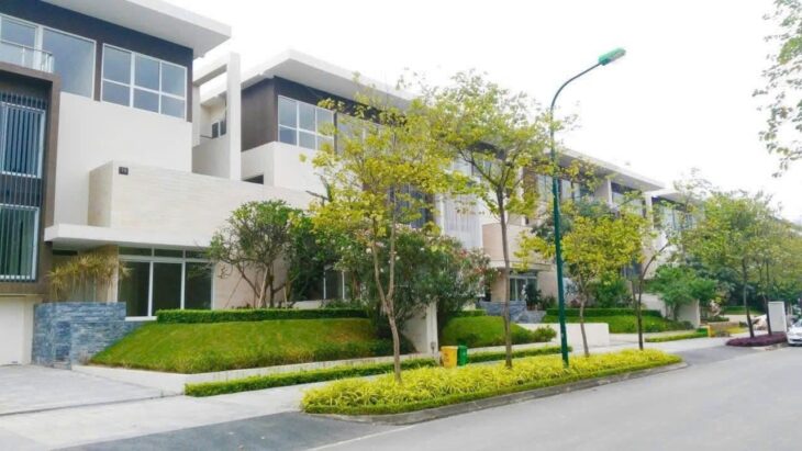 BÁN BIỆT THỰ KHU Q KĐT CIPUTRA – 400M² x 6T THANG MÁY CÓ HẦM – MT 12M – GIÁ 148 TỶ