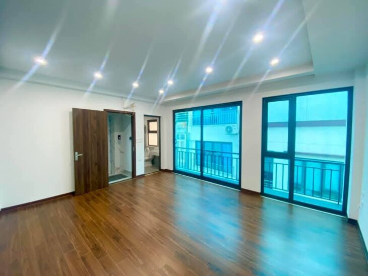 Nhỉnh 11 tỷ! Nhà phân lô QĐ, lô góc khu Vũ Tông Phan, Ngã Tư Sở, ôtô 4 chỗ đỗ cửa. 15m ra ôtô tải