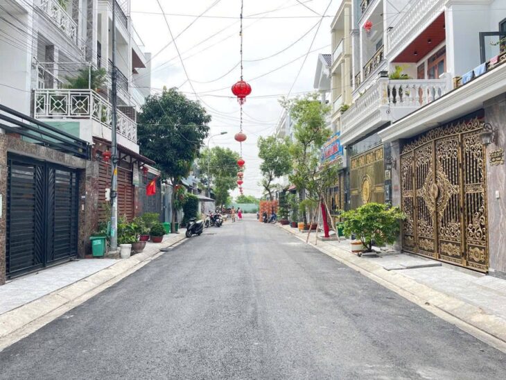 Bán nhà mặt tiền 4 tầng 7x20m giá 12,5 tỷ KDC HT city Nguyễn Thị Búp