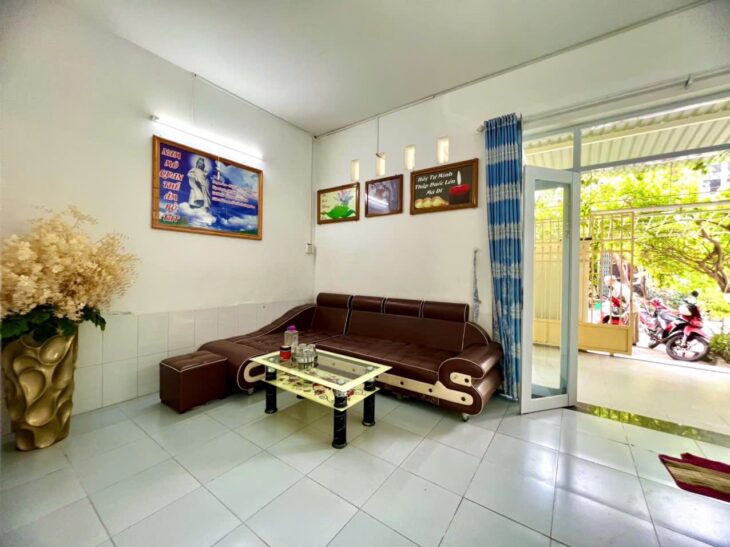 Bán căn nhà cấp 4,đường Nguyễn Hữu Thọ Khu dân cư Hòn Rớ 1 Phường Nam Nha Trang