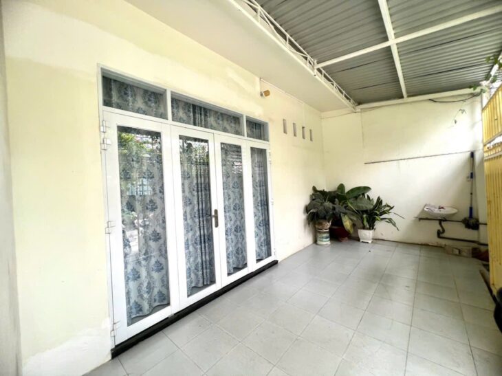 Bán căn nhà cấp 4,đường Nguyễn Hữu Thọ Khu dân cư Hòn Rớ 1 Phường Nam Nha Trang