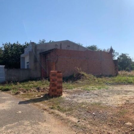 🌳 Bán gấp 200m² giá 250 triệu, thổ cư 100%, đường nhựa 7m 📍