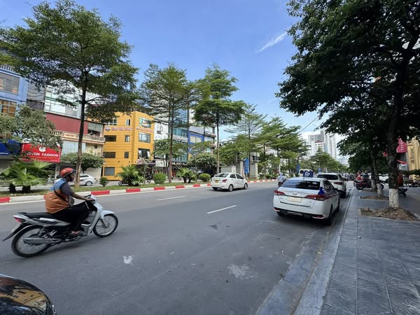 BÁN NHÀ MẶT PHỐ LÊ THANH NGHỊ – HAI BÀ TRƯNG – 2 MẶT PHỐ SIÊU HIẾM 0986073333