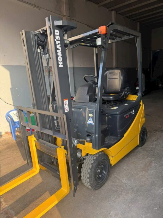 Bán Hoặc Cho Thuê Xe Nâng Điện KOMATSU 1.5 Tấn