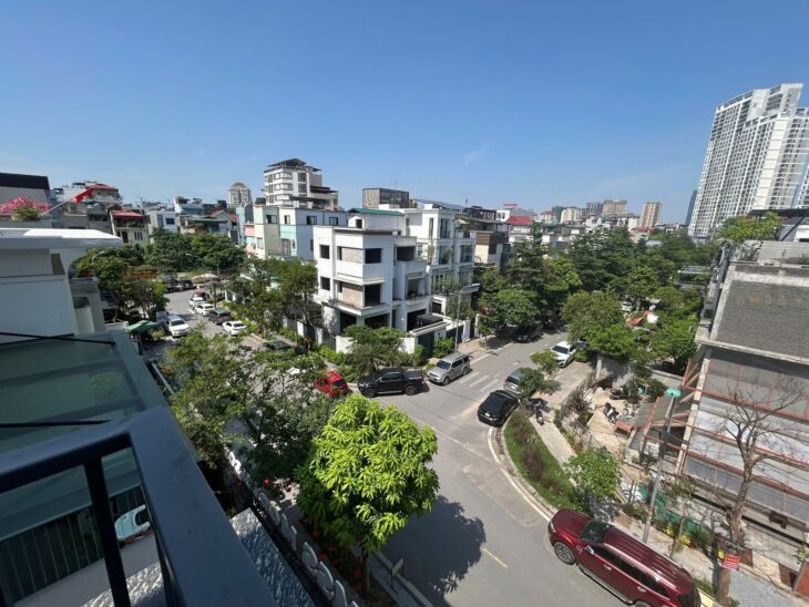 Bán biệt thự VIP phố Trường Chinh, lô góc, vỉa hè, gara, ô tô tránh, kinh doanh, an sinh tuyệt vời.