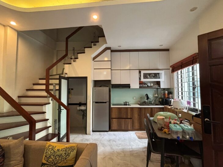 Xuân La, Tây Hồ, 32m2, MT 6m, 5T, chỉ 9 tỷ !!!