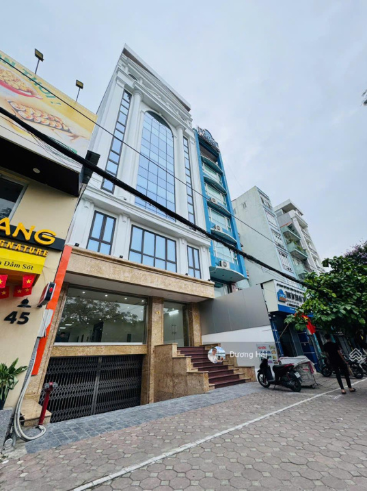 Bán nhà Tây Hồ – DT 290m MT 16m – Tòa KD văn phòng Ô tô Vỉa hè Thang Máy Vài bước ra Hồ Tây