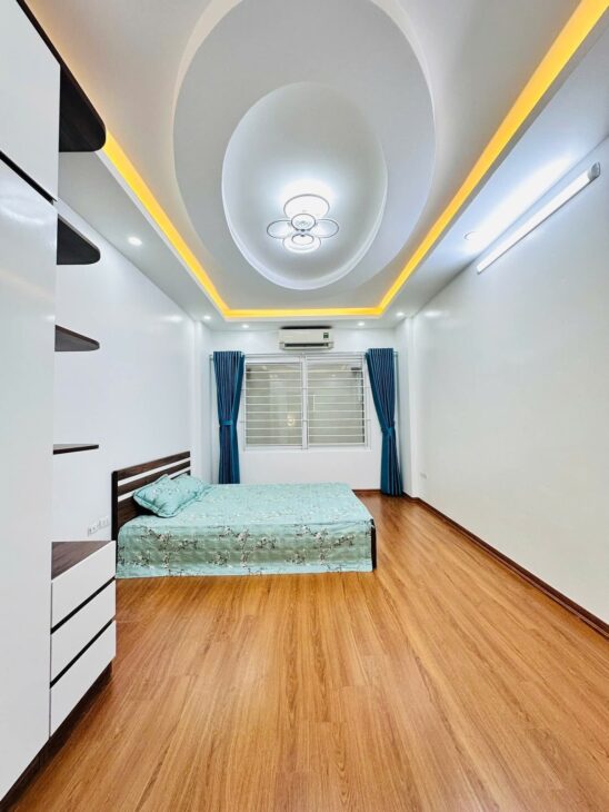 Trần Quốc Vượng, Cầu Giấy, 30m2, 5T, MT 3.5m, ChỈ 7.4 tỷ !!!