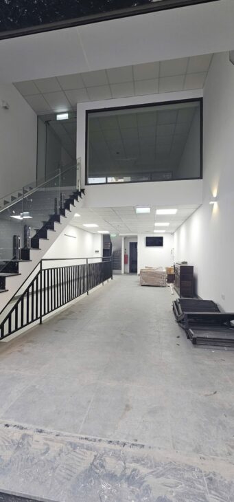 HIẾM CÓ! MP Yên Phụ 85m² MT 5.8m 7 tầng thang máy KD đỉnh, 37.5 tỷ.