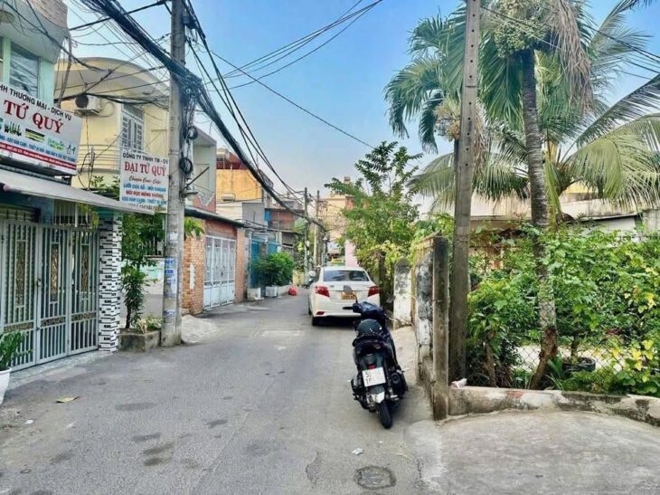 NHÀ 4 TẦNG CĂN GÓC 2 MẶT TIỀN 44M2, HẺM XE HƠI ĐẬU CỬA. GẦN SIÊU THỊ METRO, NGUYỄN THỊ KIỂU. TÂN