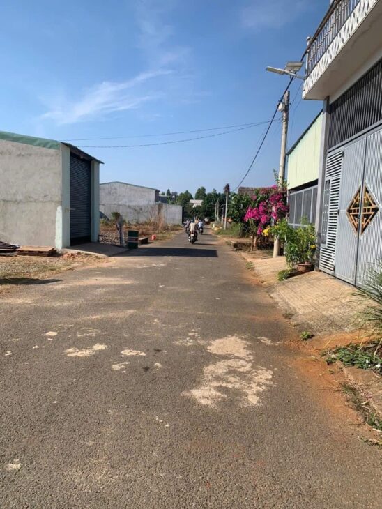 🌳 Bán gấp 200m² giá 250 triệu, thổ cư 100%, đường nhựa 7m 📍