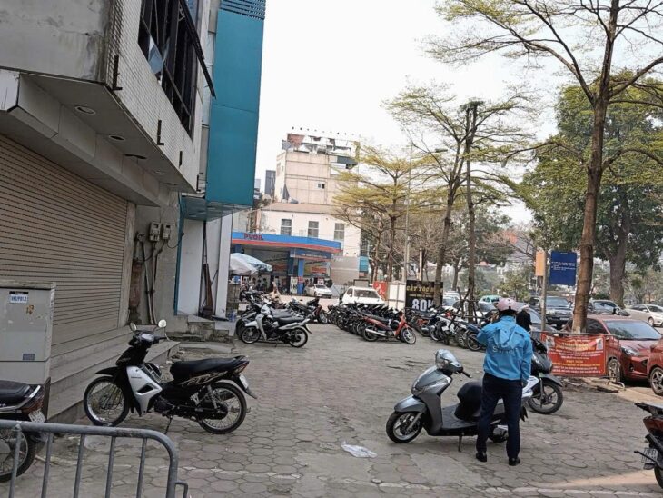 Mặt phố Láng ĐĐ 110m² MT 7m Lô góc 3 thoáng Vỉa hè rộng 10m Xây Building 68.6 tỷ