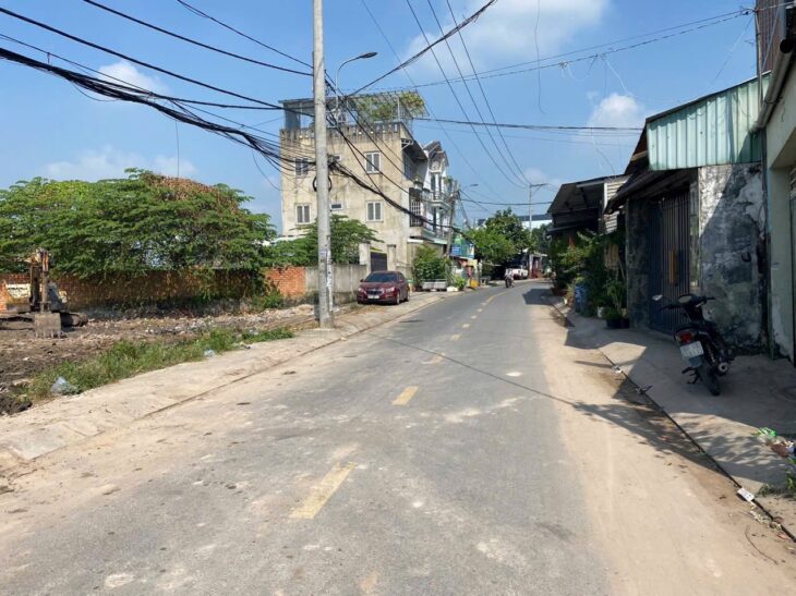 Bán đất mặt tiền 25x40m giá 29 tỷ Đường Đông Thạnh 6-3