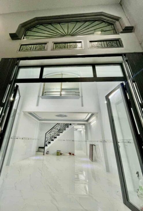 NHÀ VỊ TRÍ ĐẸP GIÁP TÂN PHÚ DIỆN TÍCH TO GIÁ RẺ 3 TẦNG 60M2. SỔ A4 HOÀN CÔNG ĐỦ. BHHA, BÌNH TÂN