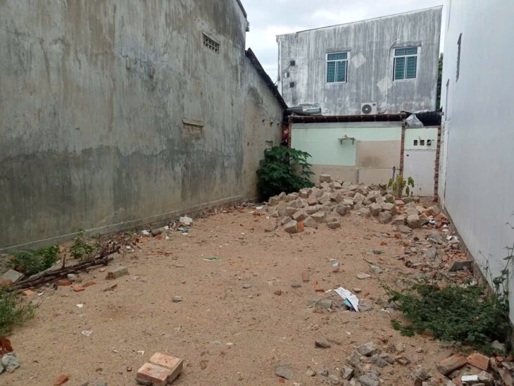 CẦN TIỀN BÁN GẤP ĐẤT HẼM LƯƠNG ĐÌNH CỦA, PHƯỜNG NGỌC HIỆP, SÁT KHU TÁI ĐỊNH CƯ NGỌC HIỆP . GIÁ RẺ