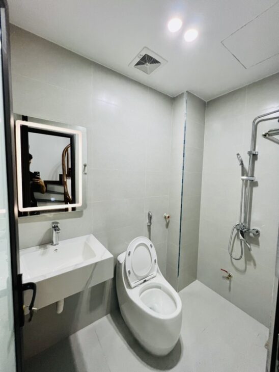 BÁN GẤP – NHÀ MỚI 5 TẦNG DƯƠNG VĂN BÉ, NGÕ 3 GÁC CÁCH Ô TÔ 20M 5.95 TỶ