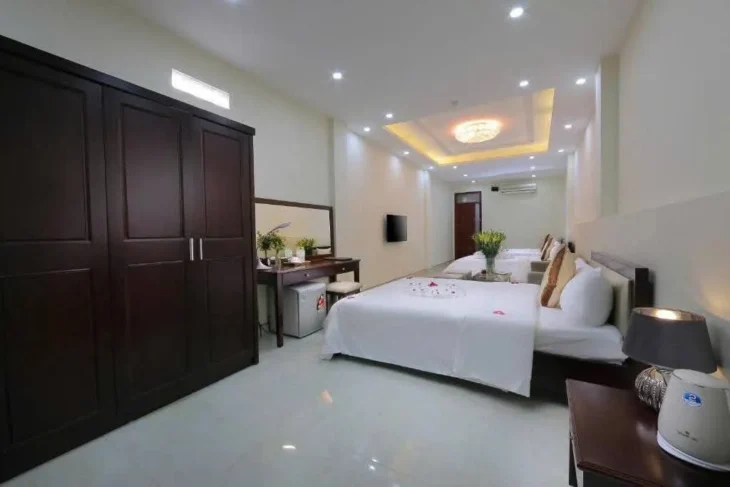 Cho thuê Ks 28p, MT6m, cạnh VinCom Bà Triệu, chủ ưu tiên khách đã làm chuỗi KS